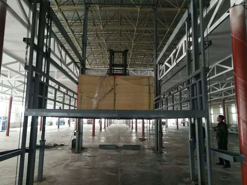赤峰人货电梯