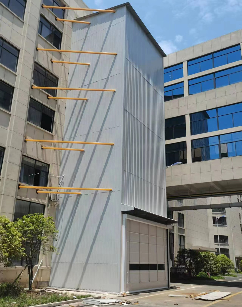 赤峰带外防护导轨式升降机