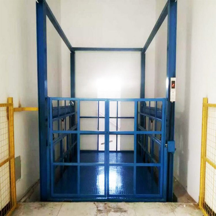 赤峰仓库货物提升机